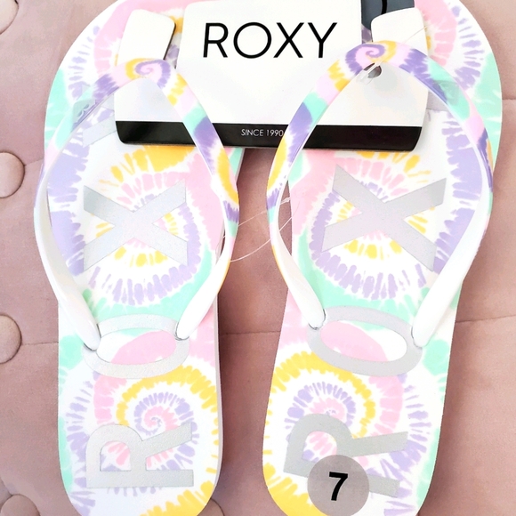 ******SOLD******ROXY Tahiti Flip Flop S 7